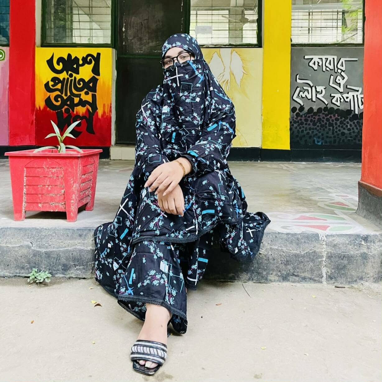 received_904505909340530 প্রিমিয়াম লিলেন খিমার সেট (Ready-to-Wear) - Image 1