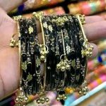 প্রিমিয়াম কাশ্মীরি ঝুমকা চুড়ি সেট - Image 3