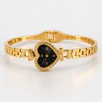 Luxury Heart Shape Dial Bracelet Watch for Women